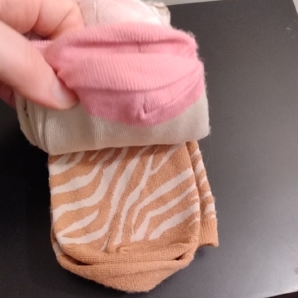 Bundle Of Socks - Picture 6 of 9